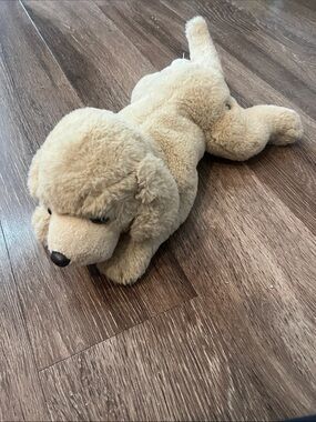 Fao Schwarz Yellow lab puppy plush